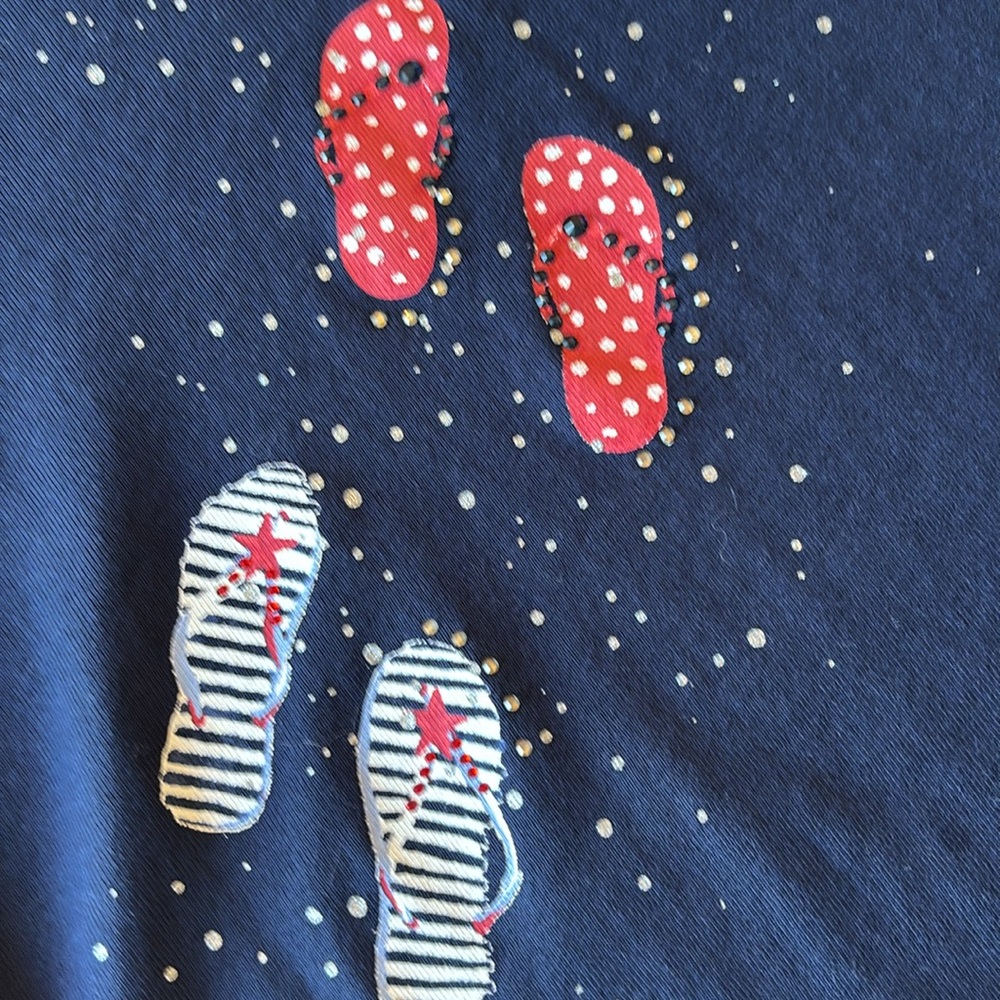 Karen Scott Patriotic Tee EUC - Picture 3 of 5